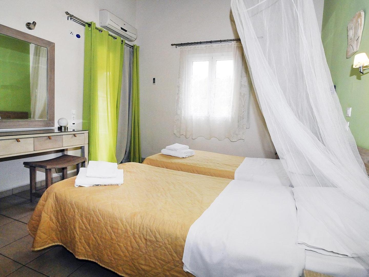 Pyramid City Apartments Agios Spyridon  Dış mekan fotoğraf