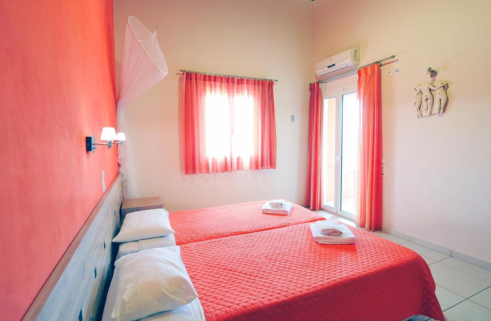 Pyramid City Apartments Agios Spyridon  Oda fotoğraf